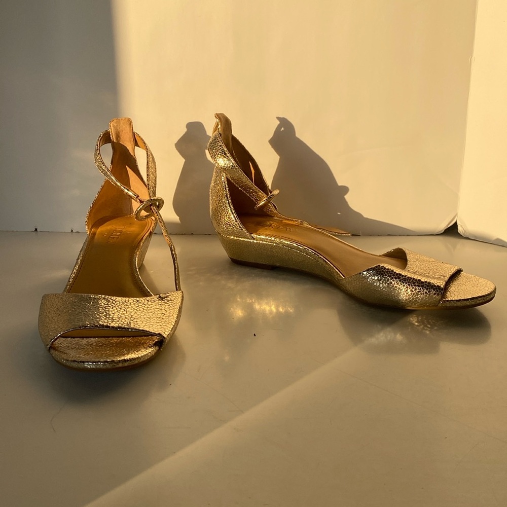 J. Crew Factory Strappy Low Heels in Light Gold (Size 6.5)